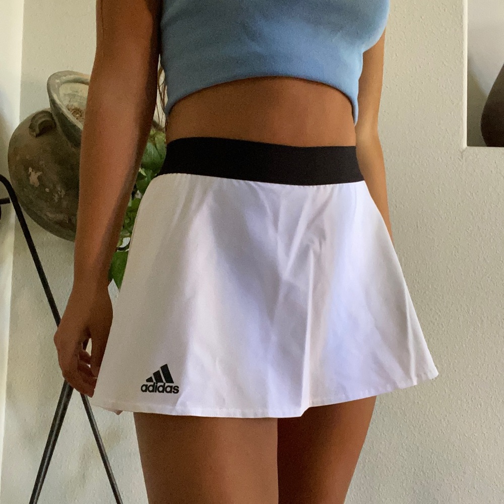 BNWOT Adidas white tennis skirt